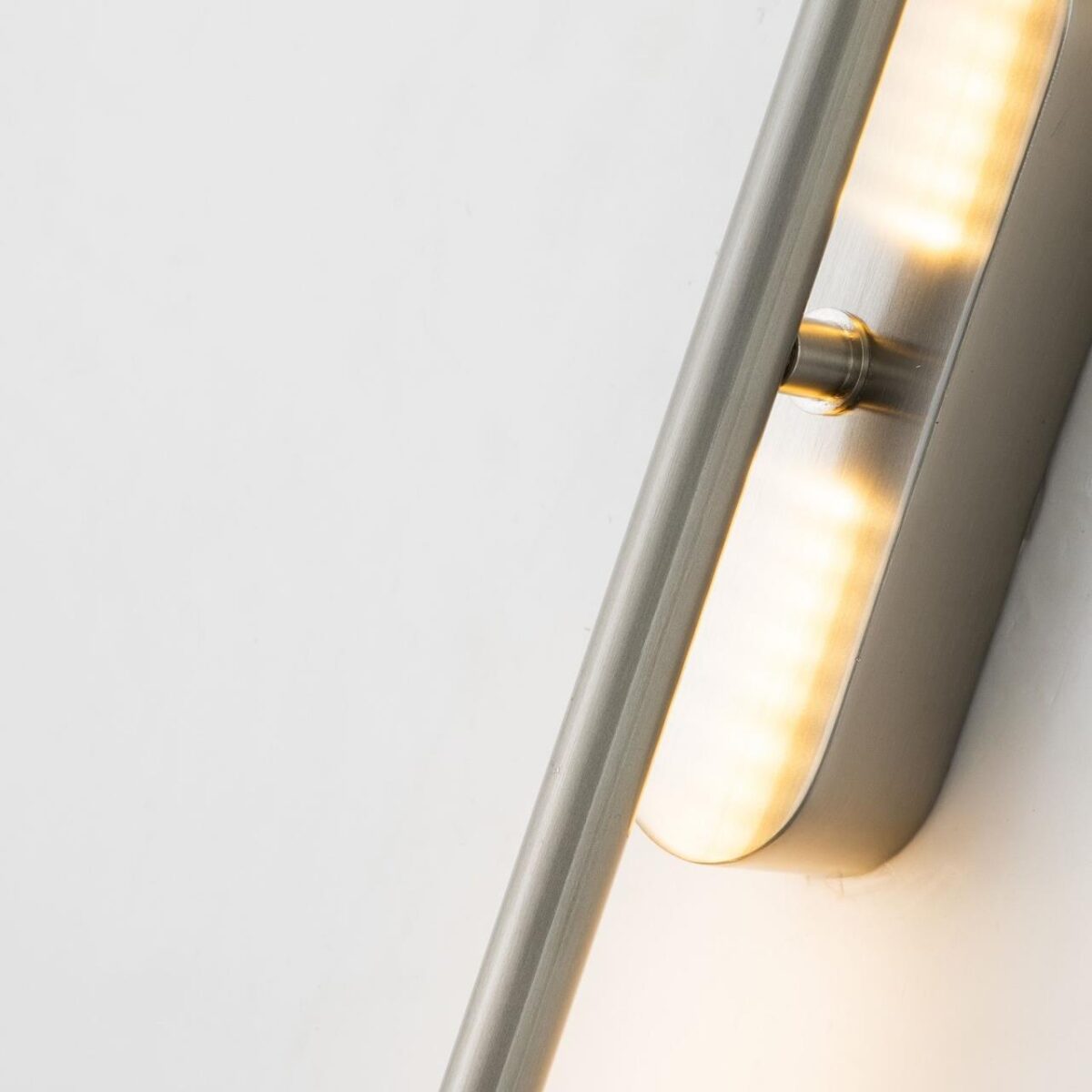 3002-3W, настенный светильник, D35xW45xH1500, LEDx20W, 1400LM, 3000K, included — изображение 4