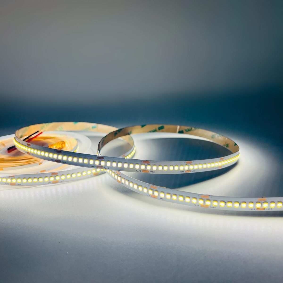 2001-41065, лента светодиодная, 5M, SMD2835, 9.6W/m, 4000K, IP65 — изображение 4