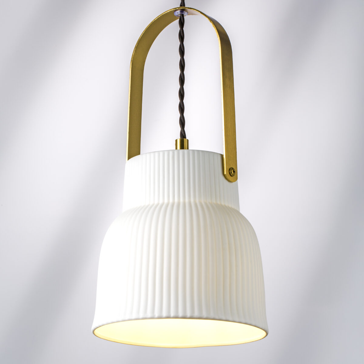 799013 Подвес CERAMO 1х12W E27 ЛАТУНЬ/БЕЛЫЙ — изображение 12