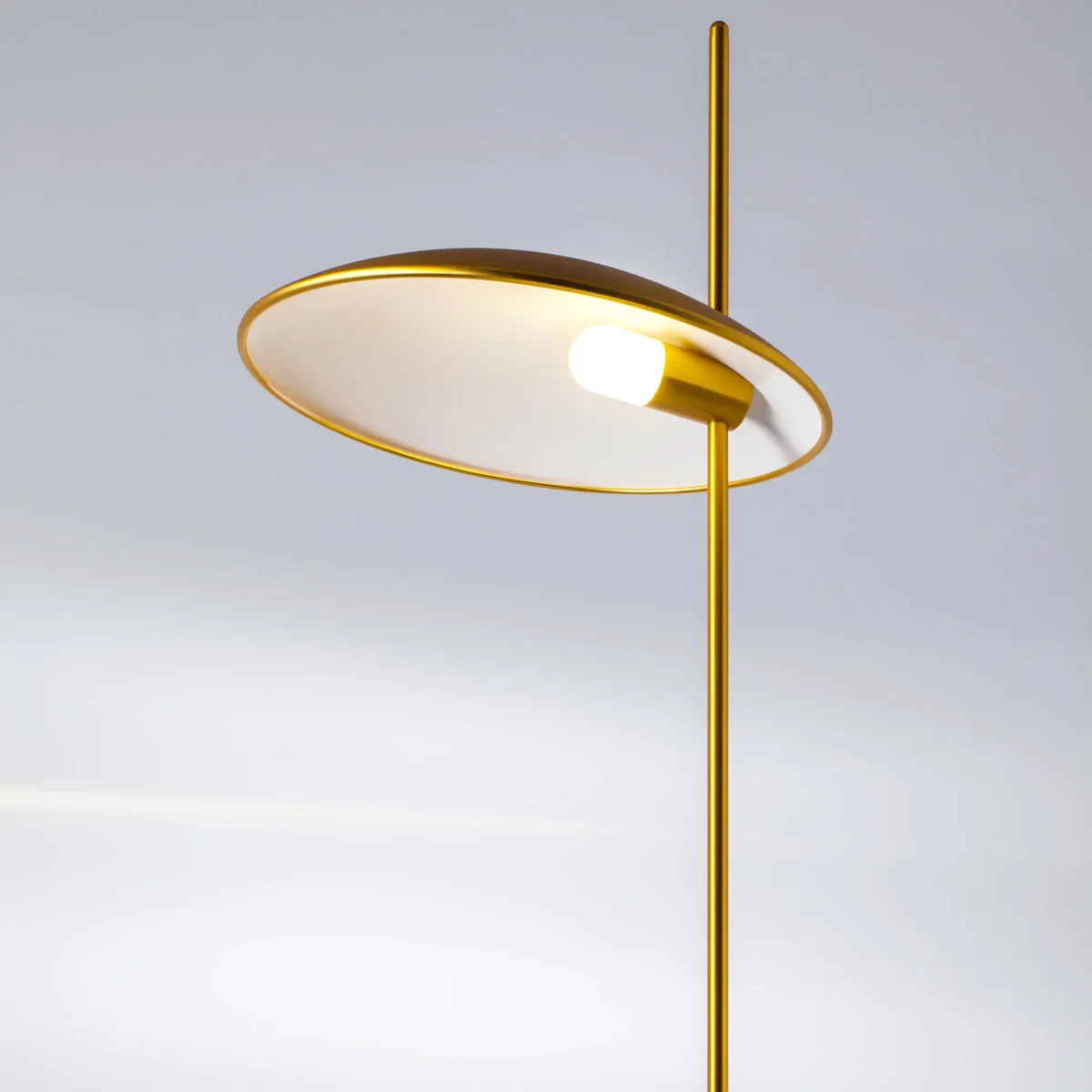 801713  2КОР! Торшер MARMARA LED 5W 400LM ЗОЛОТО/МРАМОР 3000K — изображение 4