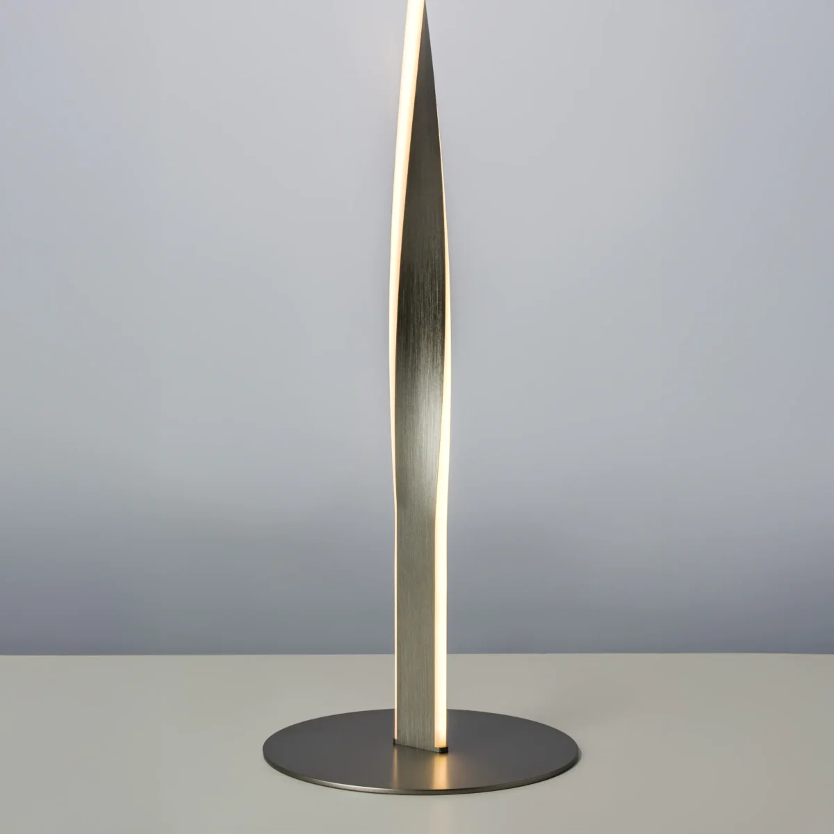 615719 Торшер TORINO 42W LED 1890LM ВОРОНЁНАЯ СТАЛЬ 3000K — изображение 5