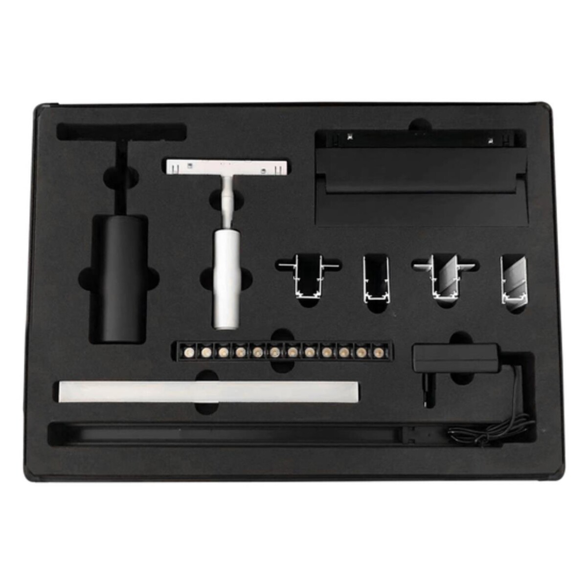 0ef8a47a890fd2b5f6133235d70b660e A912012 Демонстрационный комплект магнитных светильников серии LINEA — изображение 1