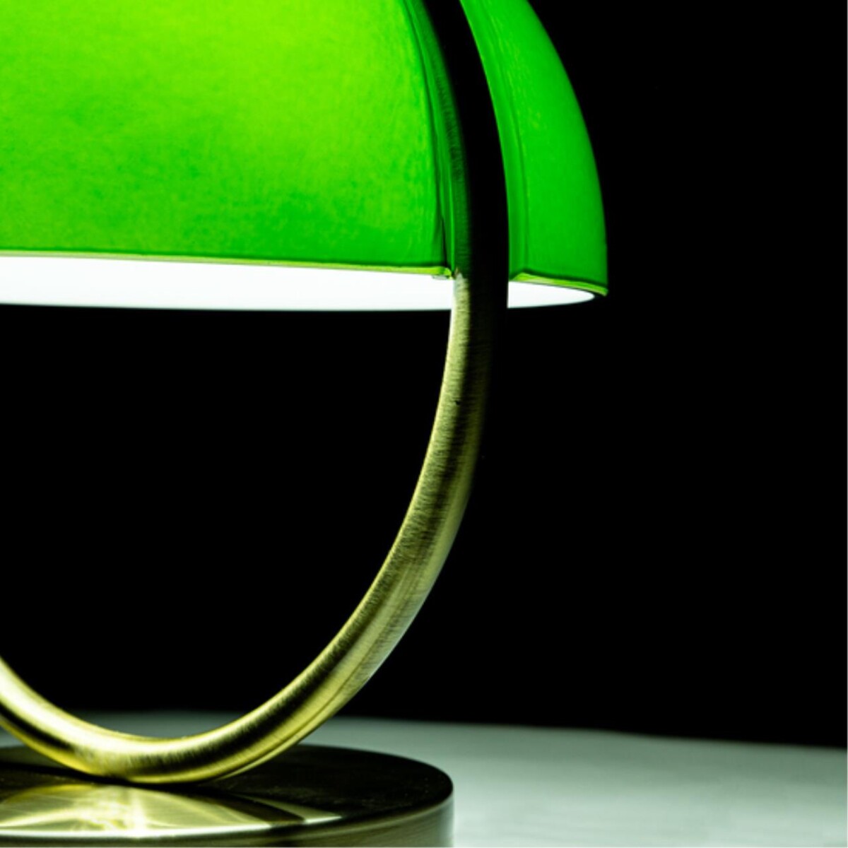 A5040LT-1AB СВЕТИЛЬНИК НАСТОЛЬНЫЙ — изображение 3