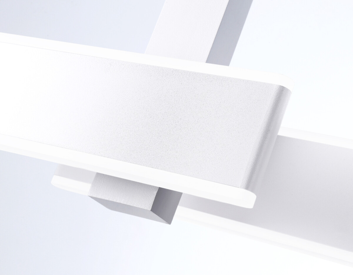 FA6666 WH белый 42W 3000K-6400K 640*30*900 (Без ПДУ) — изображение 1