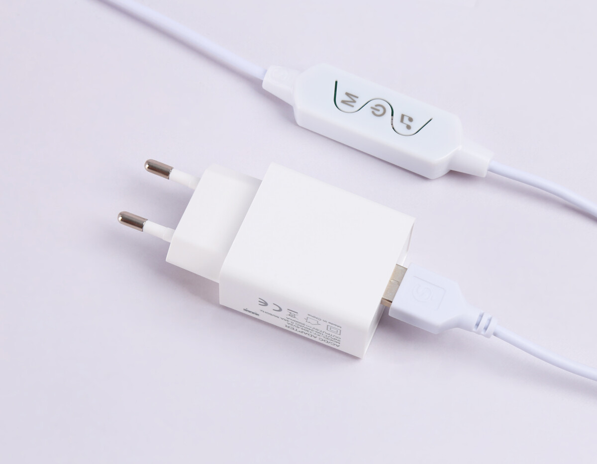 FL8020 WH белый LED 15W RGB D32*1250 (ПДУ РАДИО 2.4G) — изображение 1