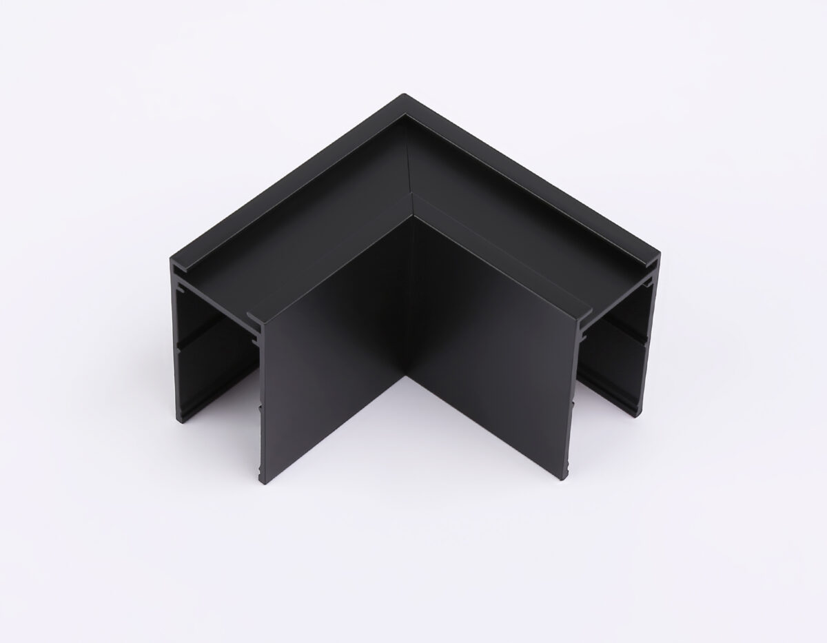 GL1032 BK черный коннектор угловой для накладного шинопровода Magnetic 220V 80*80*52 — изображение 3