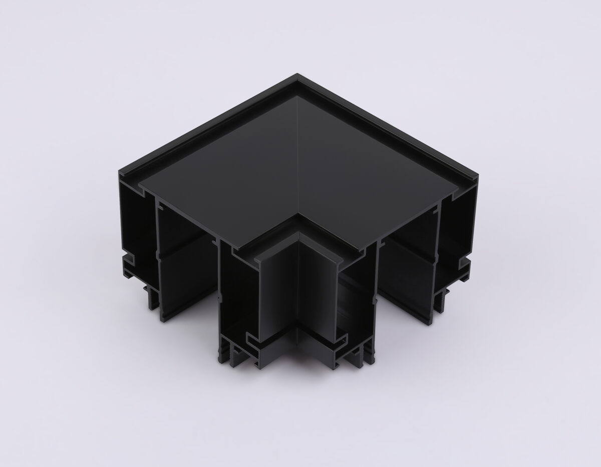GL1046 BK черный коннектор угловой для шинопровода в натяжной потолок Magnetic 220V 100*100*51 — изображение 3