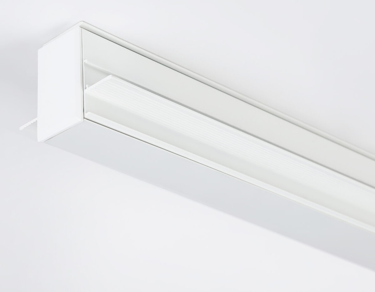 GL3331-9.5 WH белый IP20 48V 2000*60*46.8 — изображение 2