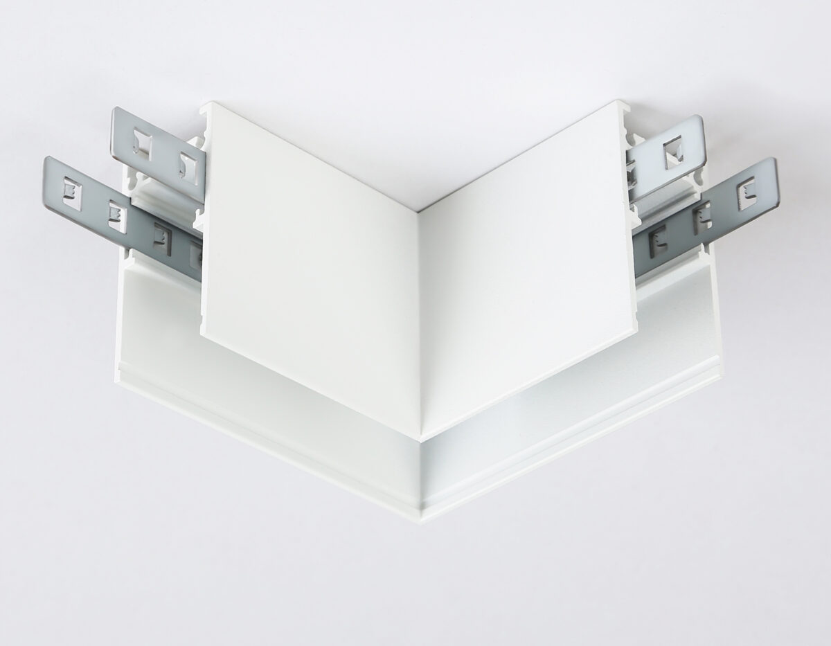 GL3369_mode1 GL3369 WH белый коннектор угловой для накладного шинопровода 85*85*H53.7 — изображение 1