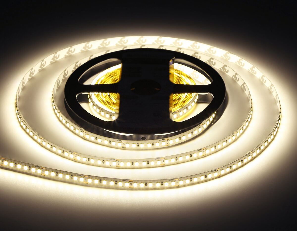 GS3202 2835 180Led/ 14.4W m/ 24V IP20 4500K/ 5000*8*1.2mm (2 конт.) — изображение 7