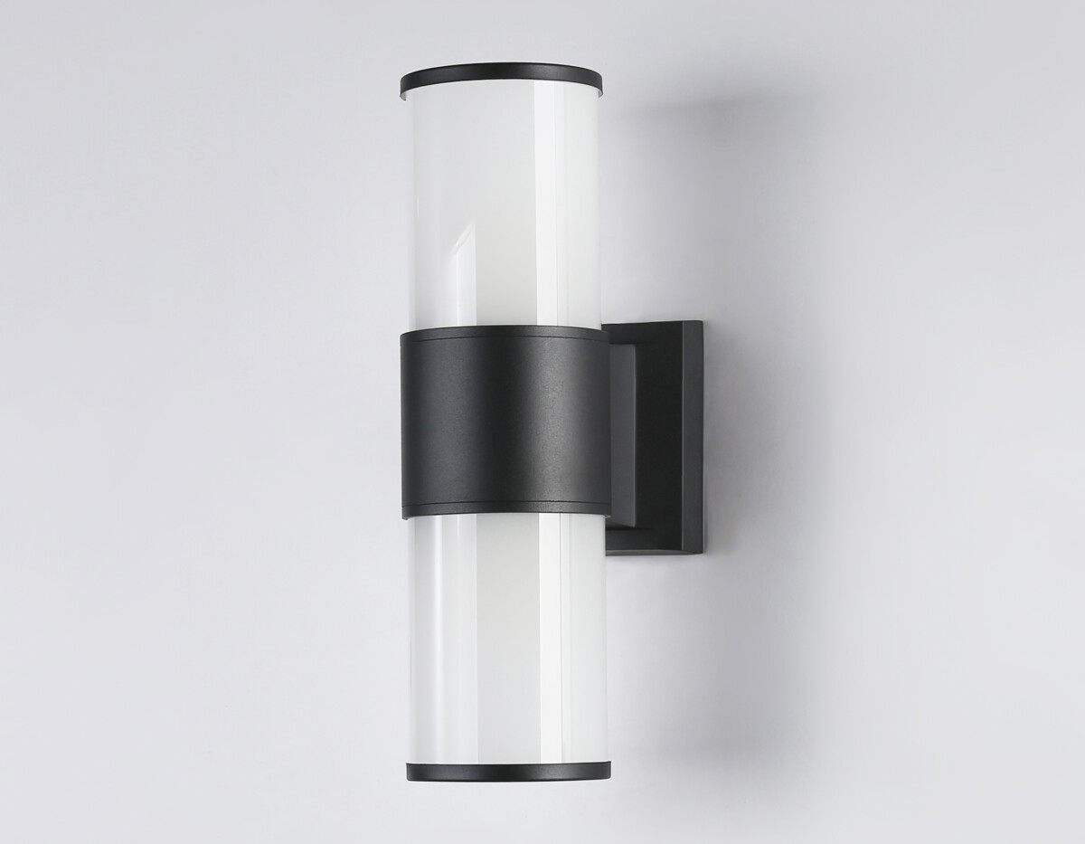 ST2455 BK/FR черный/белый матовый IP54 E27 max 40W 300*90*155 — изображение 3