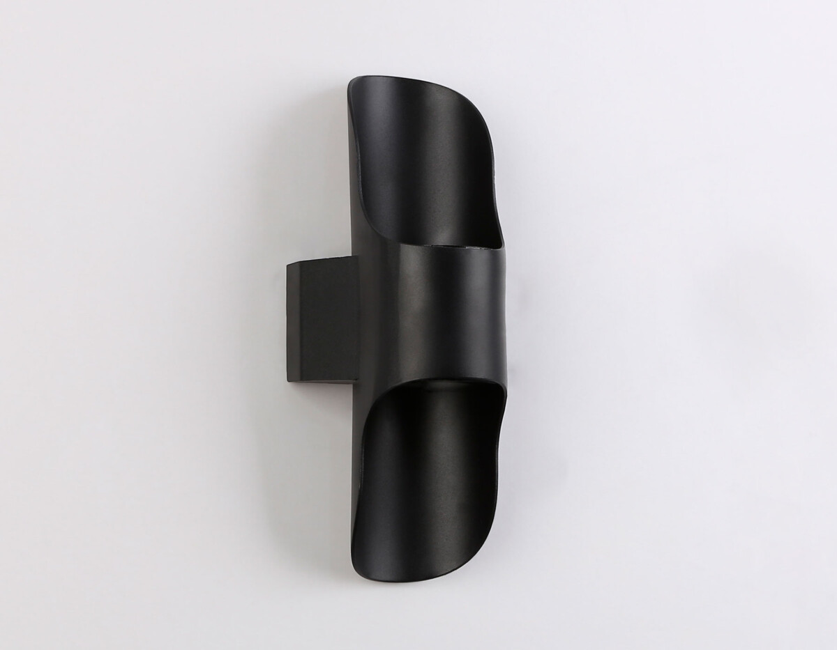 ST4535 BK черный LED 4200K 8W IP54 220*66*100 — изображение 3