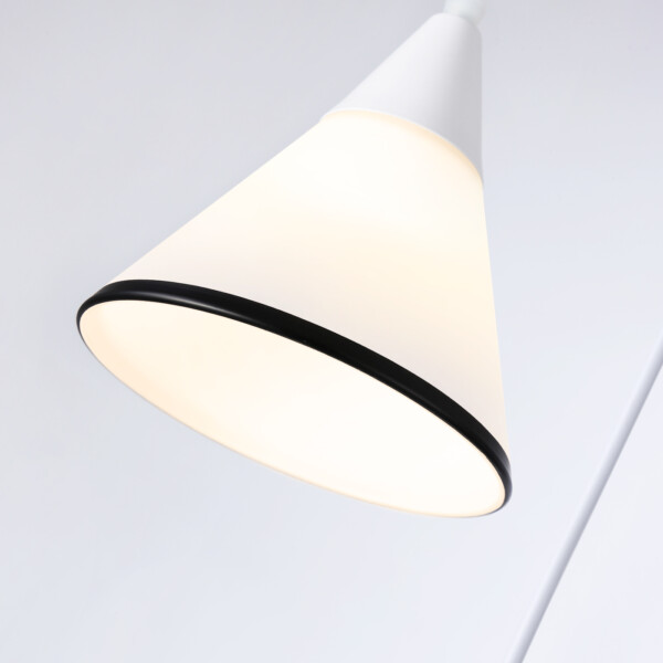 TR3167/3 WH/BK белый/черный E27/3 max 60W D360*1000