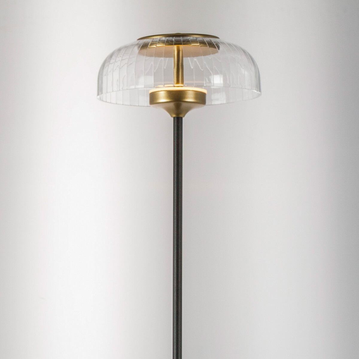 738773 Торшер ACRILE 7W LED 263LM 120G ЗОЛОТО/ЧЕРНЫЙ 3000K — изображение 7