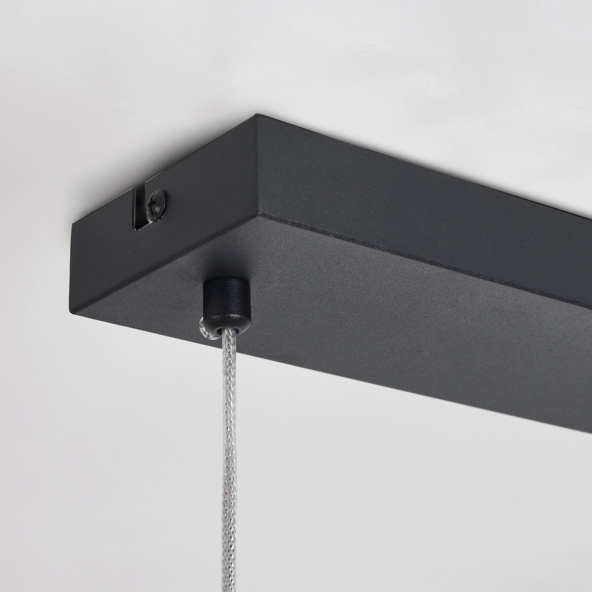в наличии 799087 Люстра CERAMO BW 8х6W(led) G9 ЧЕРНЫЙ/БЕЛЫЙ - купить в интернет-магазине Светильники Торг