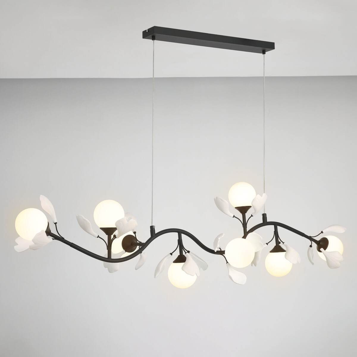 в наличии 799087 Люстра CERAMO BW 8х6W(led) G9 ЧЕРНЫЙ/БЕЛЫЙ - купить в интернет-магазине Светильники Торг