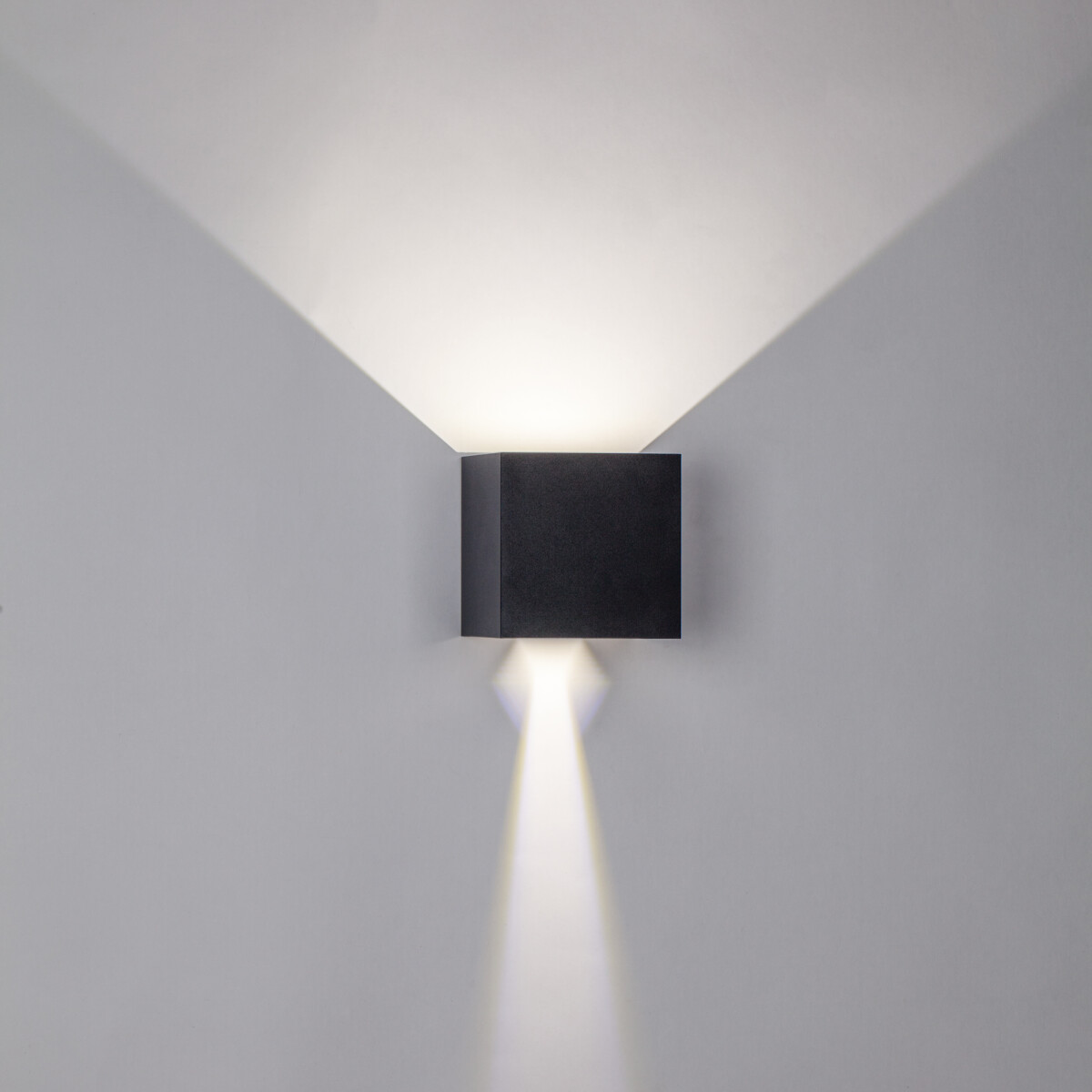 340527 Светильник DALLA 2х5W LED 1100LM G ЧЕРНЫЙ 4000K IP65 — изображение 4