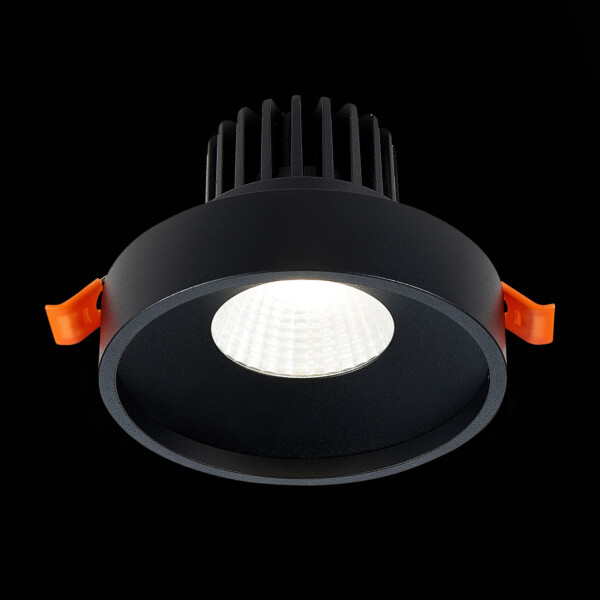 ST751.438.10 Св-к встр. Черный LED 1*10W 3000K 750Lm Ra>90 38° IP20 D100xH75 170-240V Встраиваемые светильники