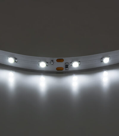 в наличии 400004 Лента 3528LED 12V 4.8W/m 60LED/m 3-4Lm/LED IP20 4200K-4500K 200m/box НЕЙТРАЛЬНЫЙ БЕЛЫЙ СВЕТ - купить в интернет-магазине Светильники Торг
