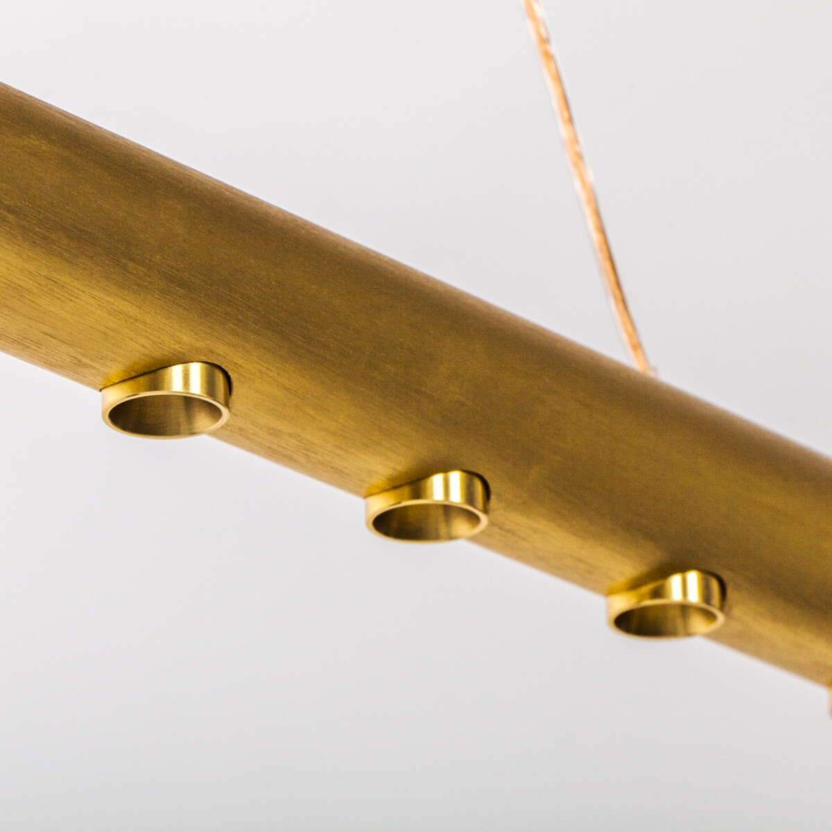 d9c407f71c1811ef80c0c81f66f678af_fcf739d5bc5811ef80c0c81f66f678af 814203 Люстра VIRATA LED 48W 700LM ЗОЛОТО 3000K — изображение 8