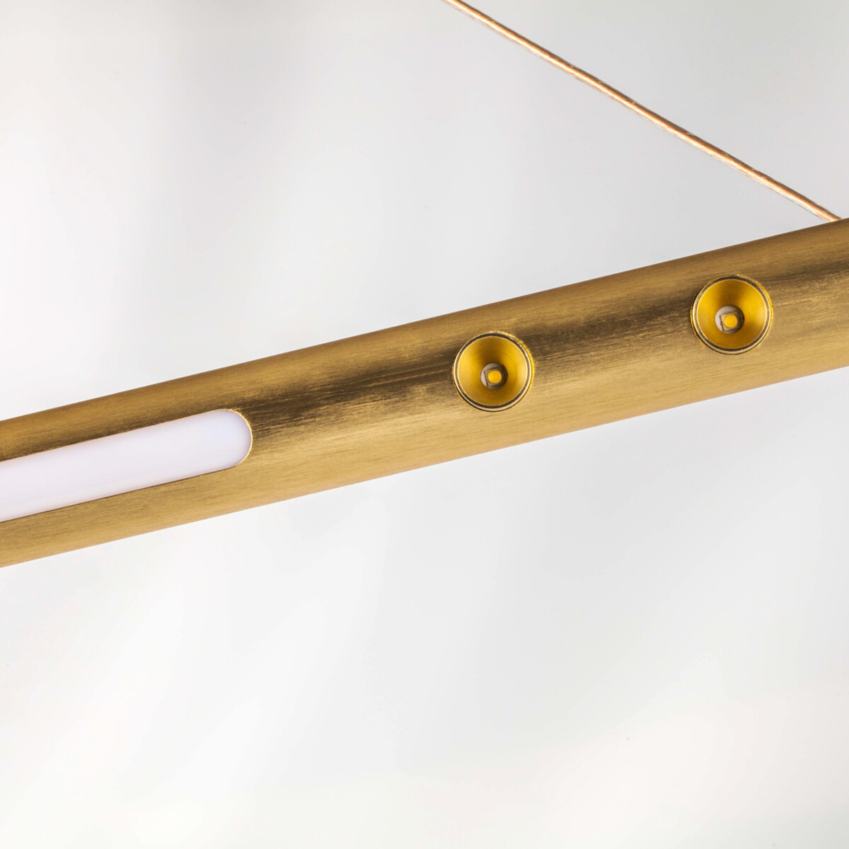 d9c407f71c1811ef80c0c81f66f678af_fcf73b33bc5811ef80c0c81f66f678af 814203 Люстра VIRATA LED 48W 700LM ЗОЛОТО 3000K — изображение 13