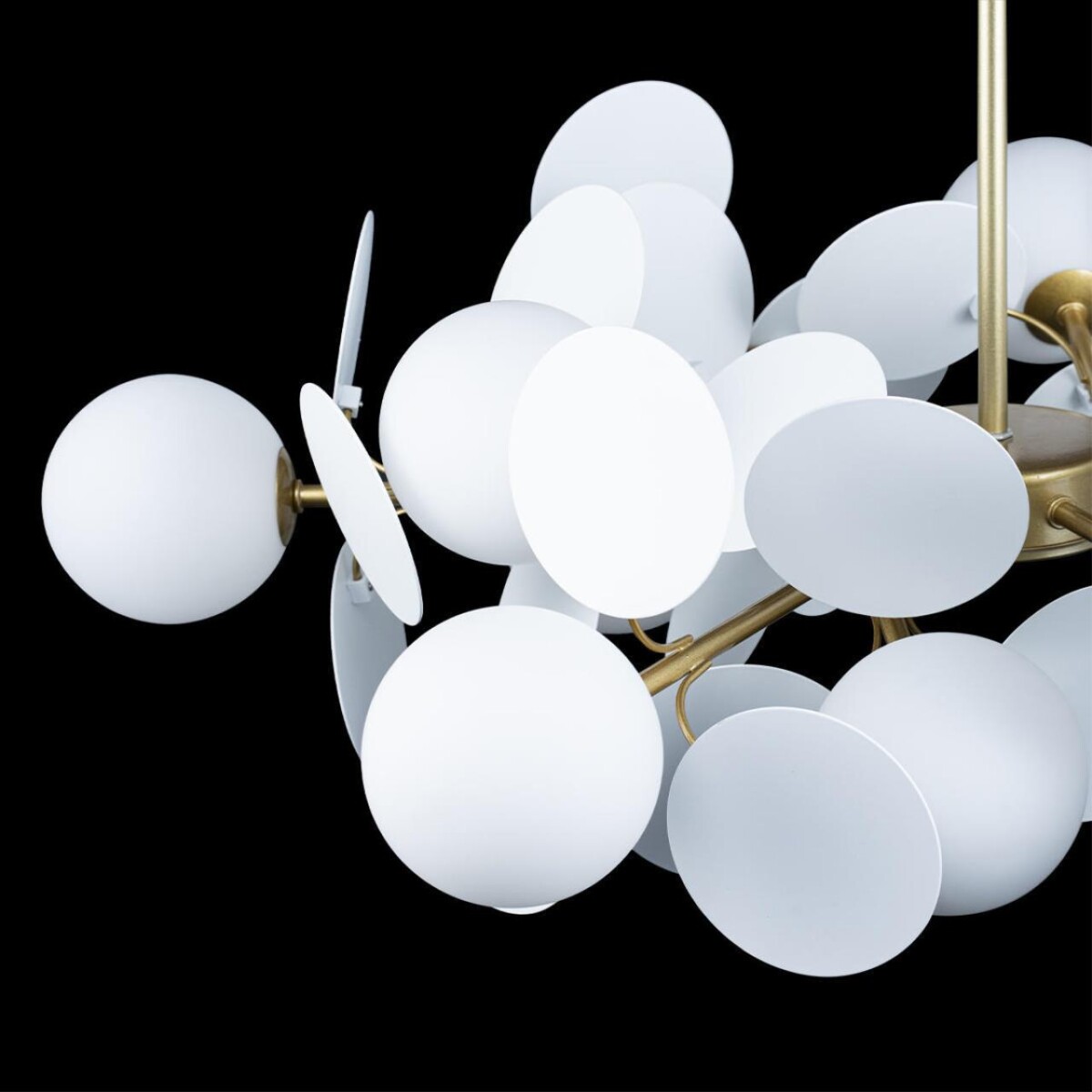 в наличии 10008/12 white Люстра на штанге LOFT IT Matisse - купить в интернет-магазине Светильники Торг