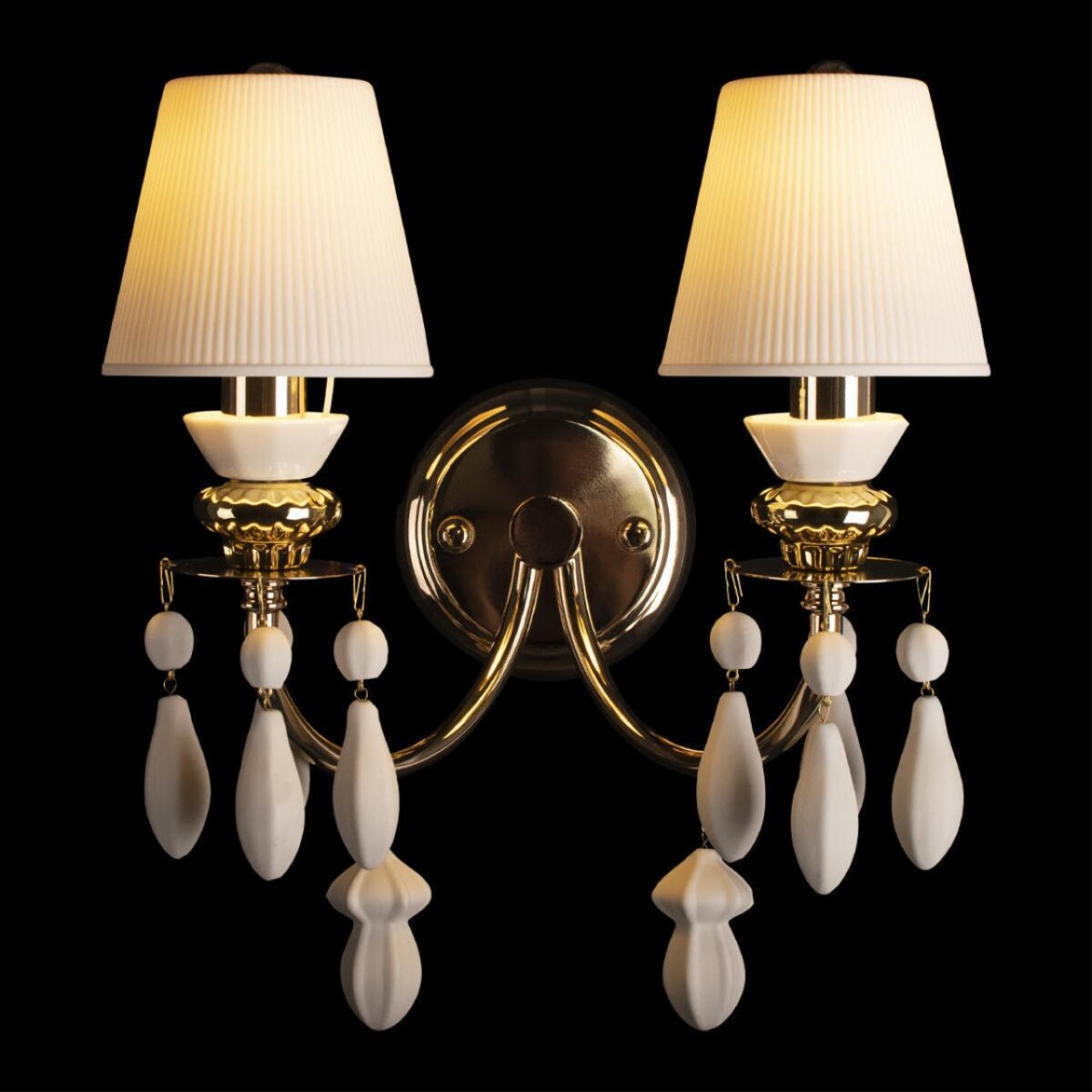 в наличии 10203/2W White Настенный светильник LOFT IT Grace - купить в интернет-магазине Светильники Торг