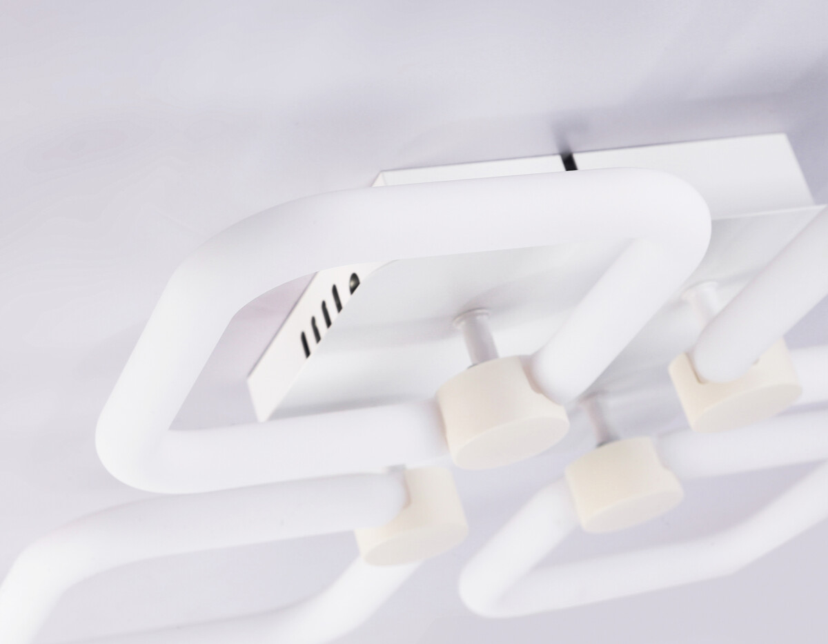 FA3819/4 WH белый 3000K-6400K 67W 380*380*90 (ПДУ ИК) — изображение 3