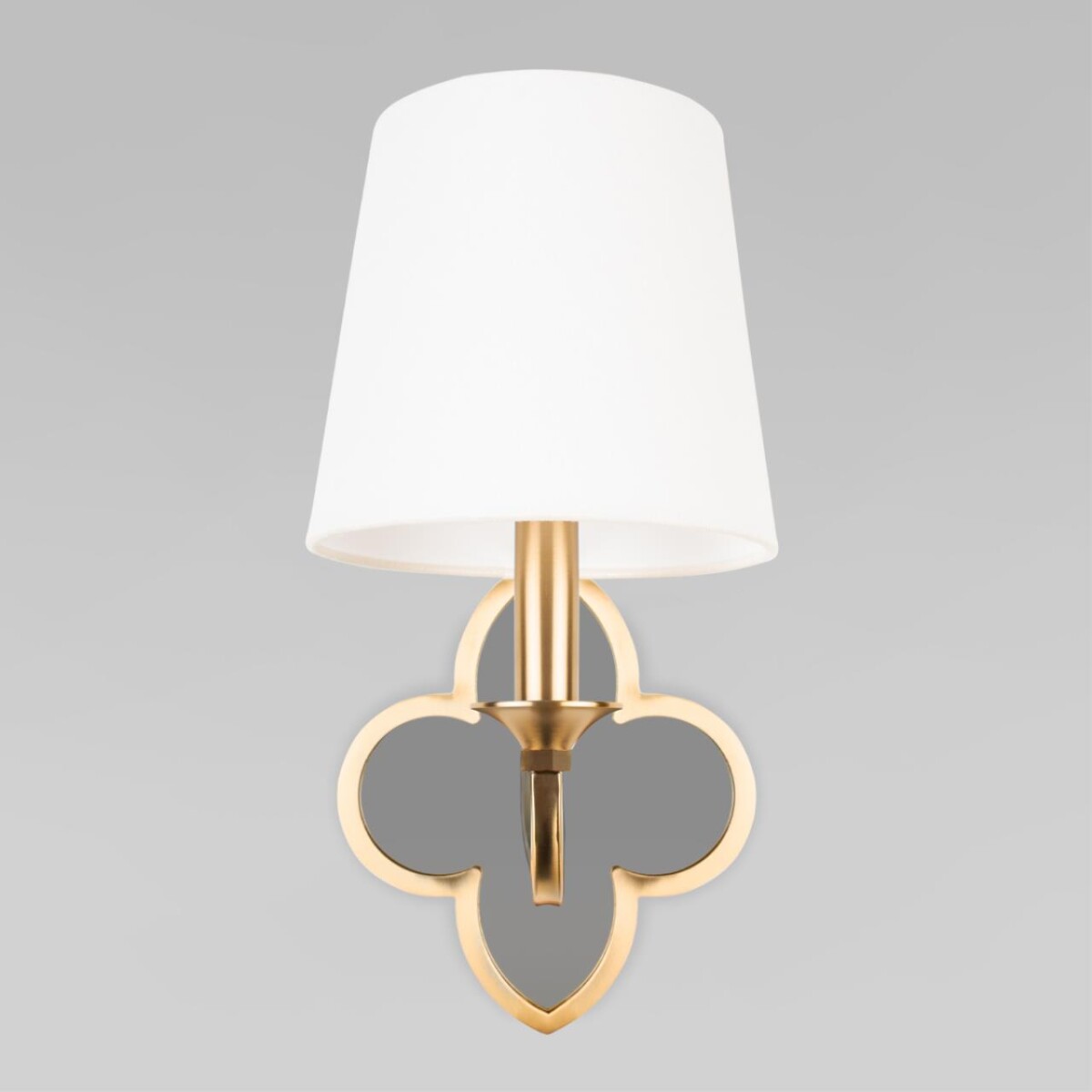 в наличии 10303W/B Brass Настенный светильник LOFT IT Silence - купить в интернет-магазине Светильники Торг
