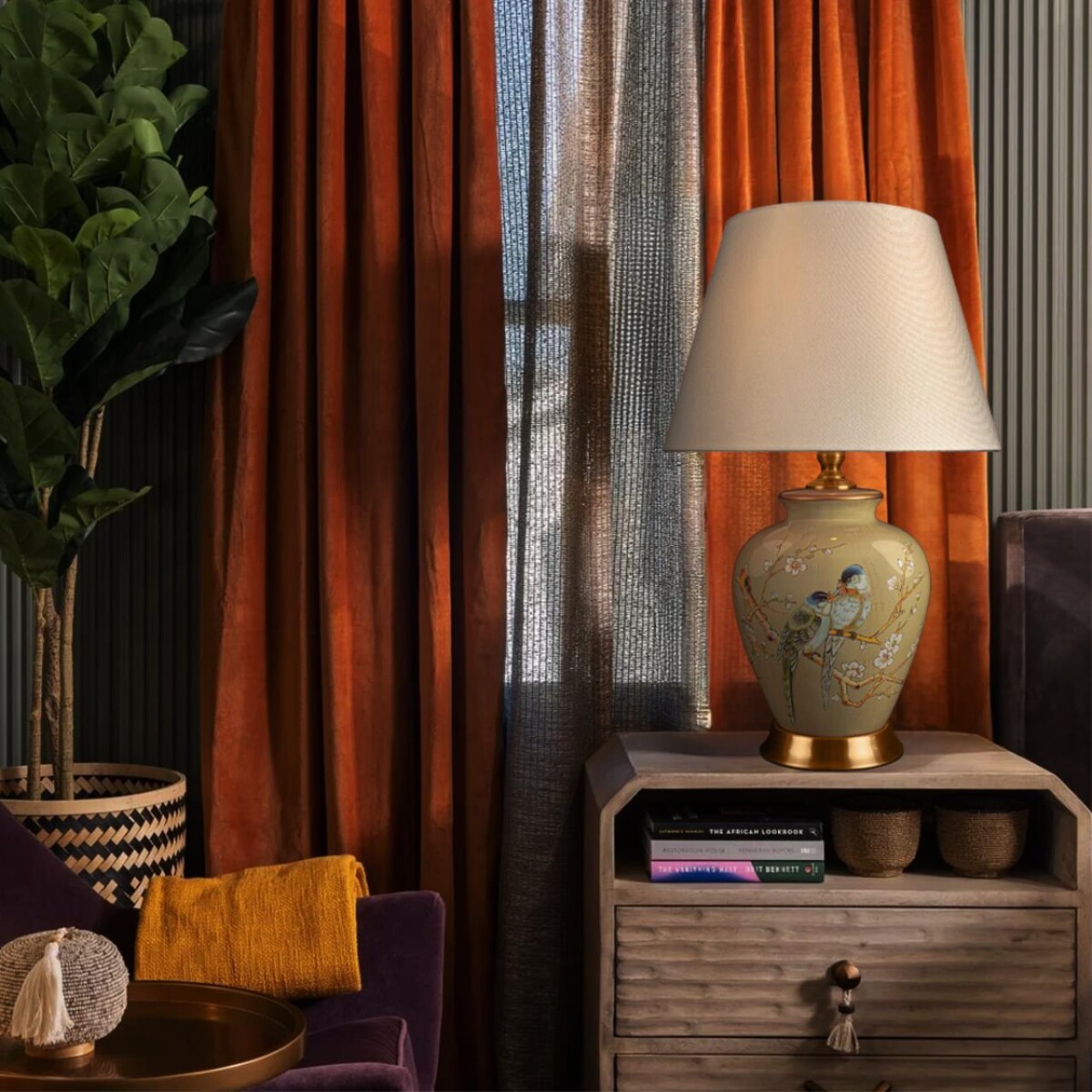 в наличии 10381T/B Настольная лампа LOFT IT Magnolia - купить в интернет-магазине Светильники Торг