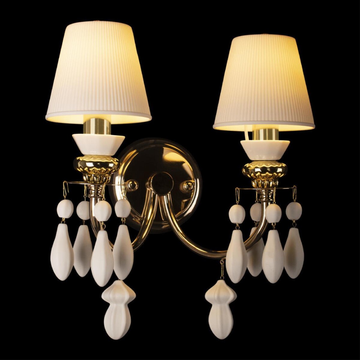 в наличии 10203/2W White Настенный светильник LOFT IT Grace - купить в интернет-магазине Светильники Торг