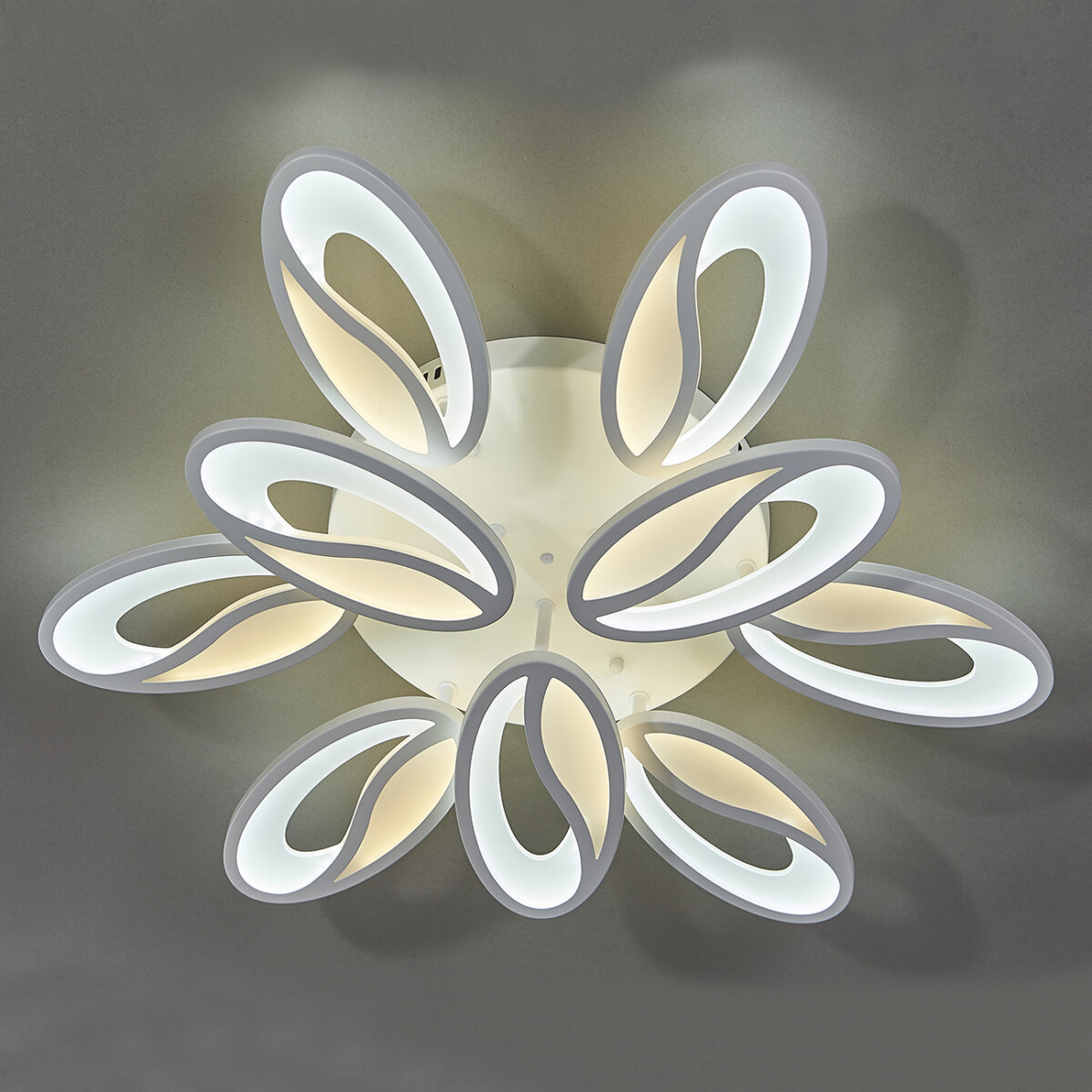 Escada 10222/9 LED*139W White — изображение 3