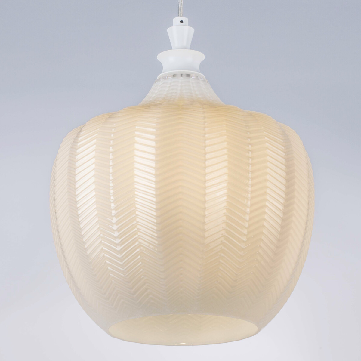 в наличии 793126 Люстра ROCCO 1х6W (led) E27 БЕЛЫЙ - купить в интернет-магазине Светильники Торг