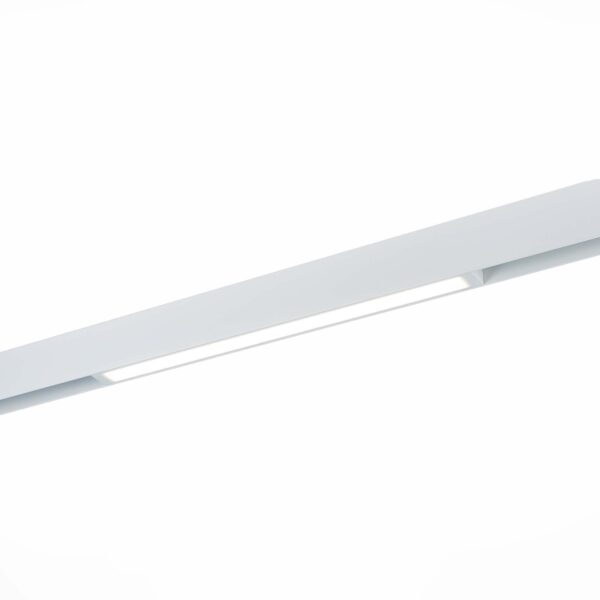 ST657.536.18 Св-к трек. Белый LED 1*18W 3000K 1 470Lm Ra>90 120 IP20 L410xW25xH41 220V SKYLINE 220