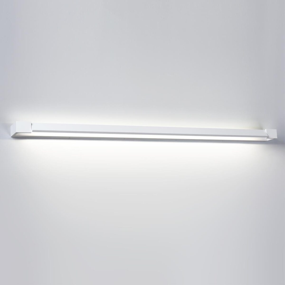 3887/36WL HIGHTECH ODL26 495 Настенный поворотный светильник белый/металл IP44 LED 36W 2700Лм 4000K 220V ARNO — изображение 2