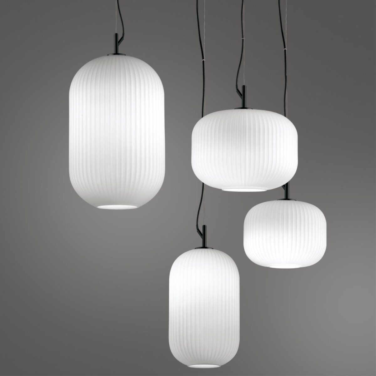 538eb54174fe1b0be3fcbb0cb4aa0ce1 4751/1 PENDANT ODL21 411 белый/черный Подвес E27 60W ROOFI — изображение 1