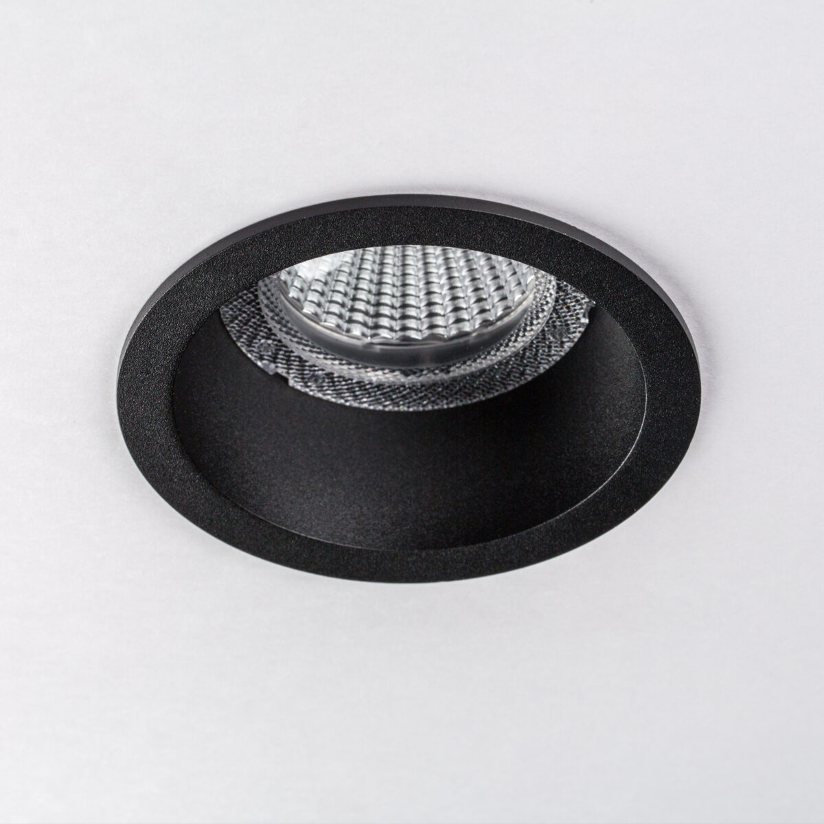 385037 Светильник CICLONE CYL 12W LED 923LM 60G ЧЕРНЫЙ 3000K IP65 — изображение 3