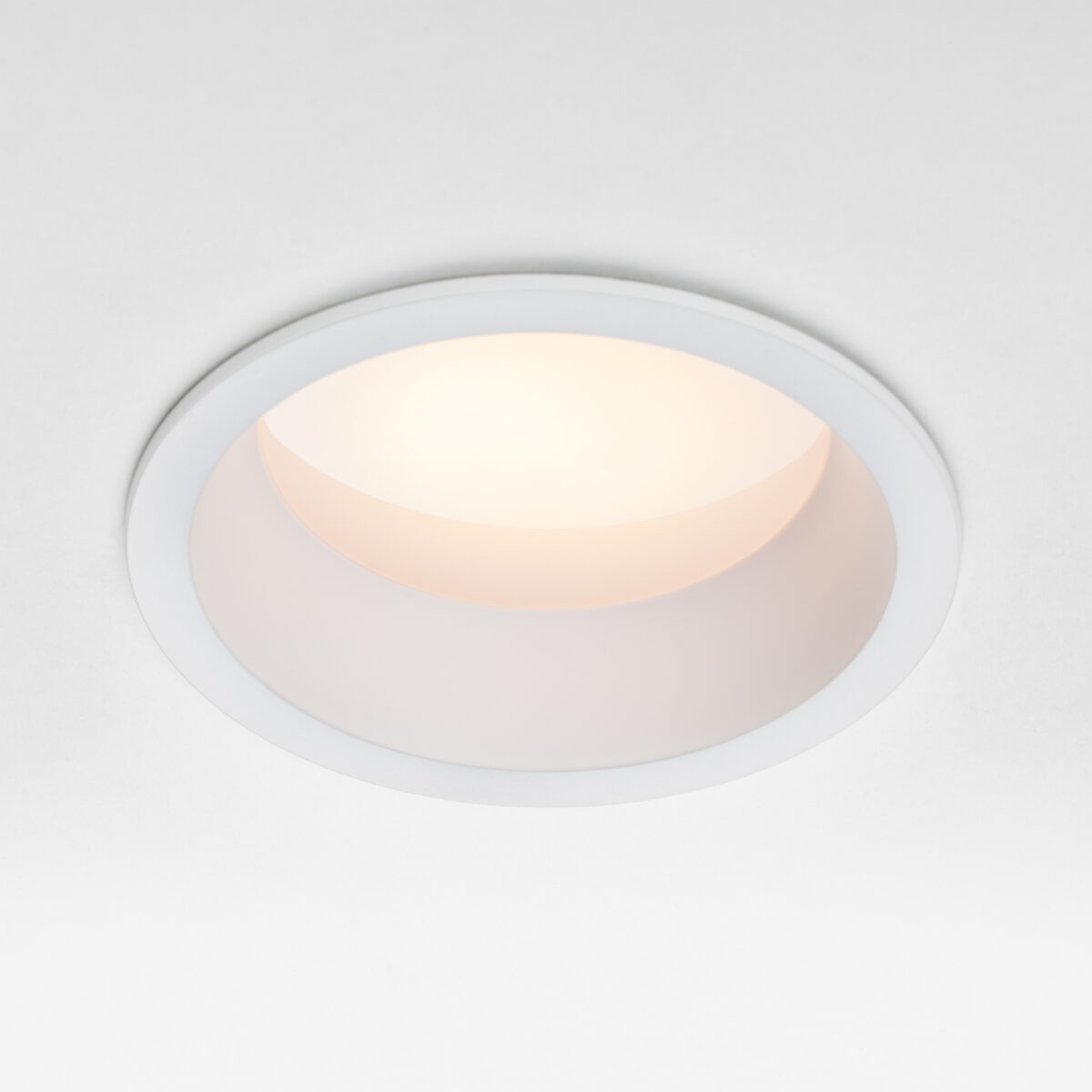 012906 Рамка (светильник) PVC д/LED-модулей 941хх и LED-ламп D50мм PIANO ROUND БЕЛЫЙ IP65 — изображение 4
