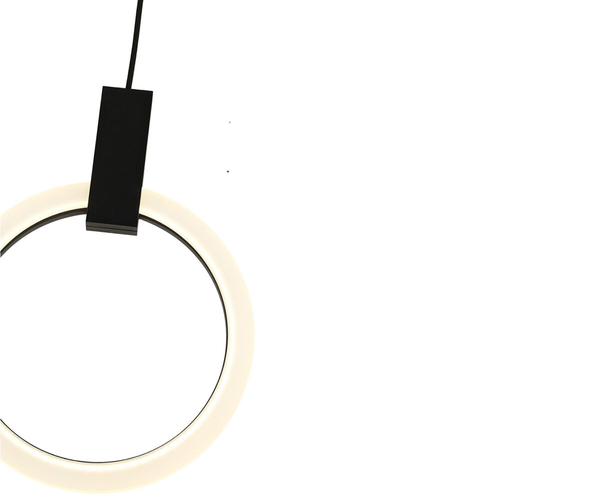 08430-30,19 Подвес Азалия черный Led 15W — изображение 1